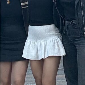 Zara White Textured Ruffle Mini Skirt